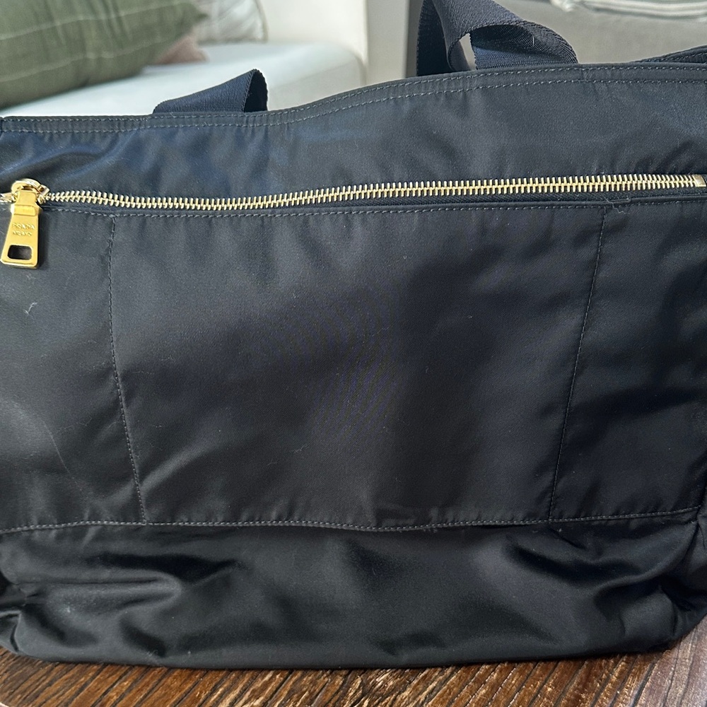 Prada Black Re-Nylon Messenger Bag - Picture 4 of 11
